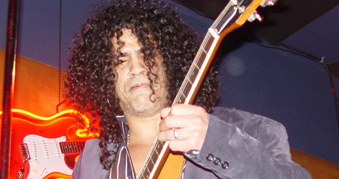 Slash Slash en el 2004