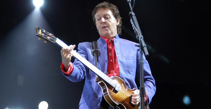 Paul McCartney - Glastonbury 2004 Paul McCartney - Glastonbury 2004