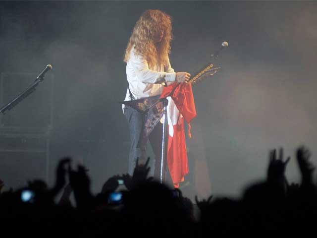 megadeth_lima_2010_12