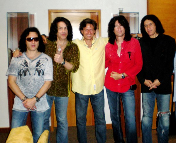 Alberto Menacho: "Seguimos en conversaciones con Metallica"